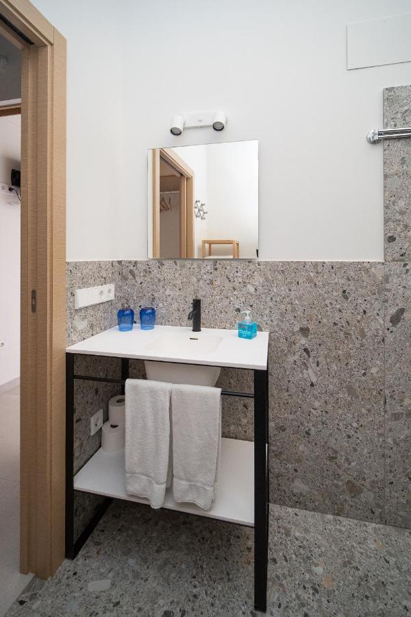 Apartamentos Alcoba 13 桑卢卡尔-德巴拉梅达 外观 照片